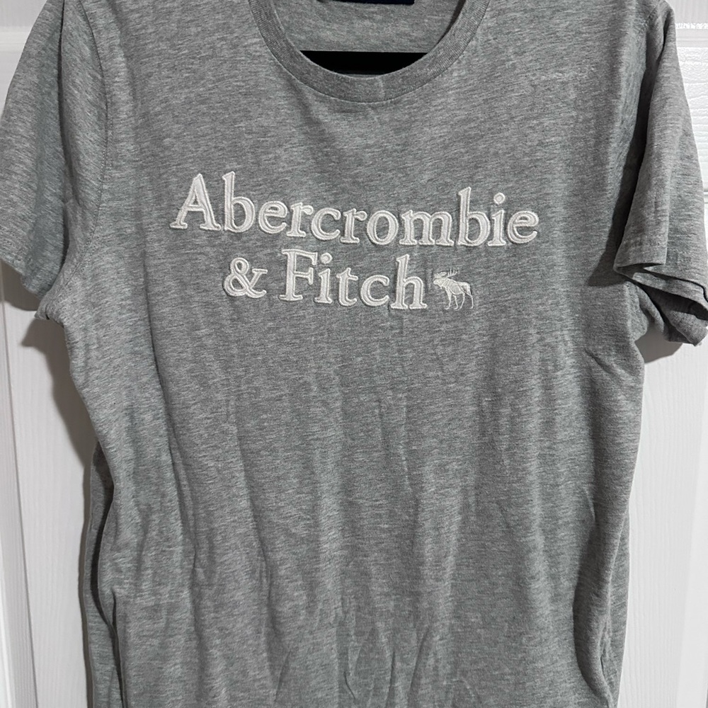 Abercrombie & Fitch Heather Gray Tee